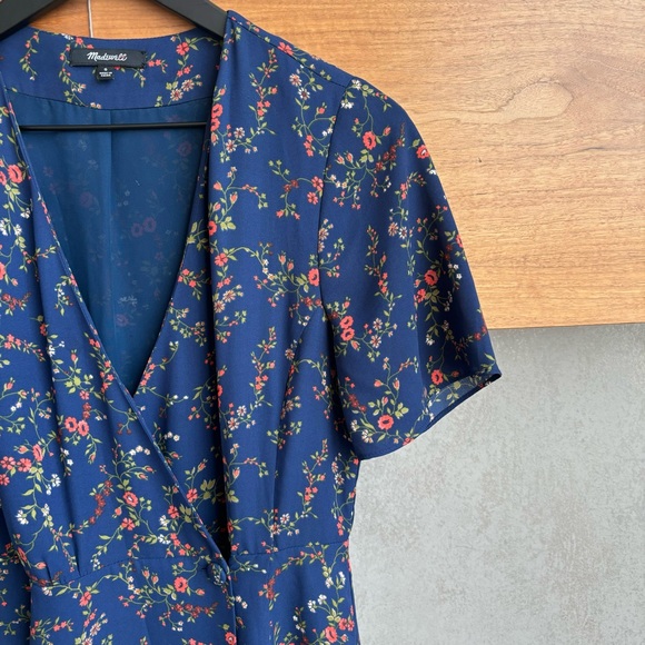 NWOT Madewell Amaranth Wrap Dress in Moonless Floral, Size 0 - Picture 9 of 16